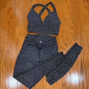 BuffBunny Black and White Leggings Set